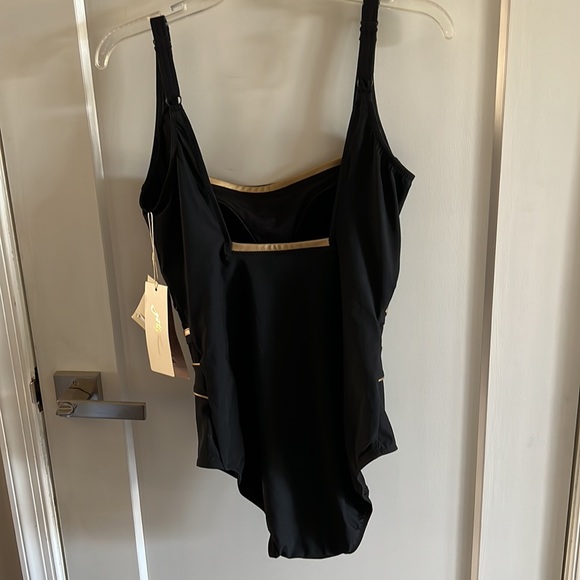 Gottex Swimwear Onyx Stripe One-Piece Swimsuit 14 - Picture 4 of 6